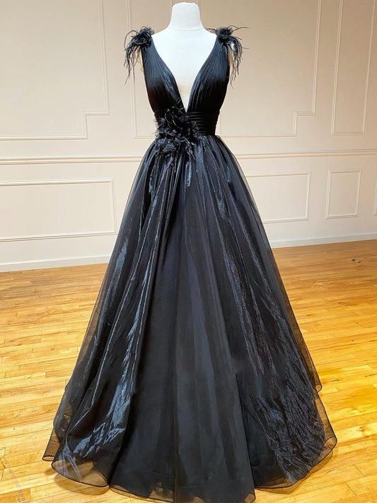 A Line Glamorous Black Sexy V Neck Tulle Material Long Prom Dress