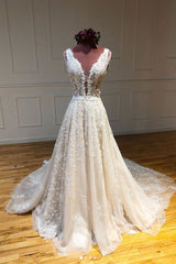 Champagne V-Neck Tulle Lace Long Prom Dress Lace Evening Gown