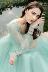 Green V-Neck Tulle Long Prom Dress Green Evening Dress