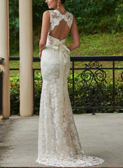 Lace Sheath/Column V-neck Wedding Dresses With Bow(s) Sweep Train