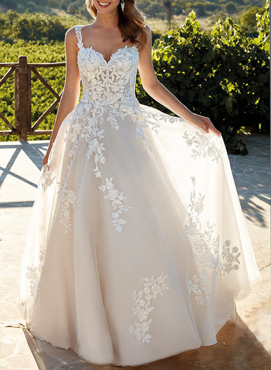 Sweetheart A-Line Lace Wedding Dress with Sweep Train