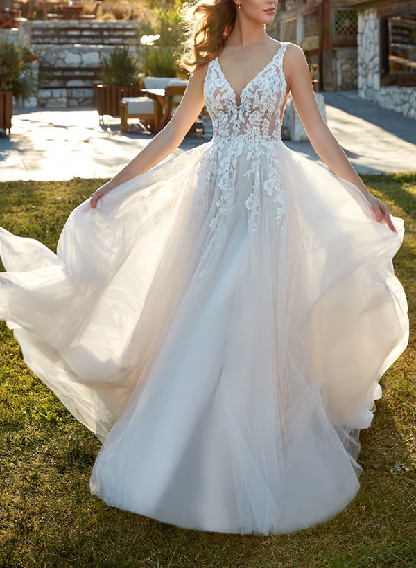 V-Neck Sweep Train Tulle Wedding Dress With Lace