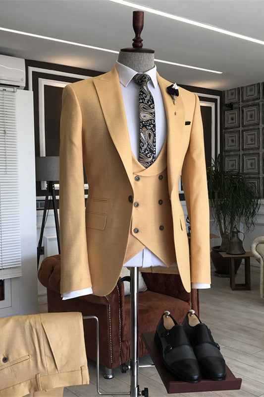 Cecil Chic Yellow Peaked Lapel 3-Piece Men's Prom Suit