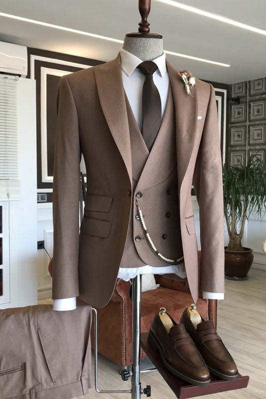 Ferdinand Light Brown Peaked Lapel Close Fitting 3-Piece Business Suit