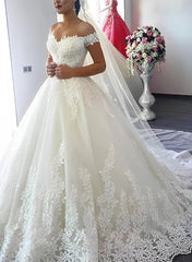 Vintage Ball-Gown Wedding Dresses Off-The-Shoulder Short Sleeves Tulle Lace Court Train