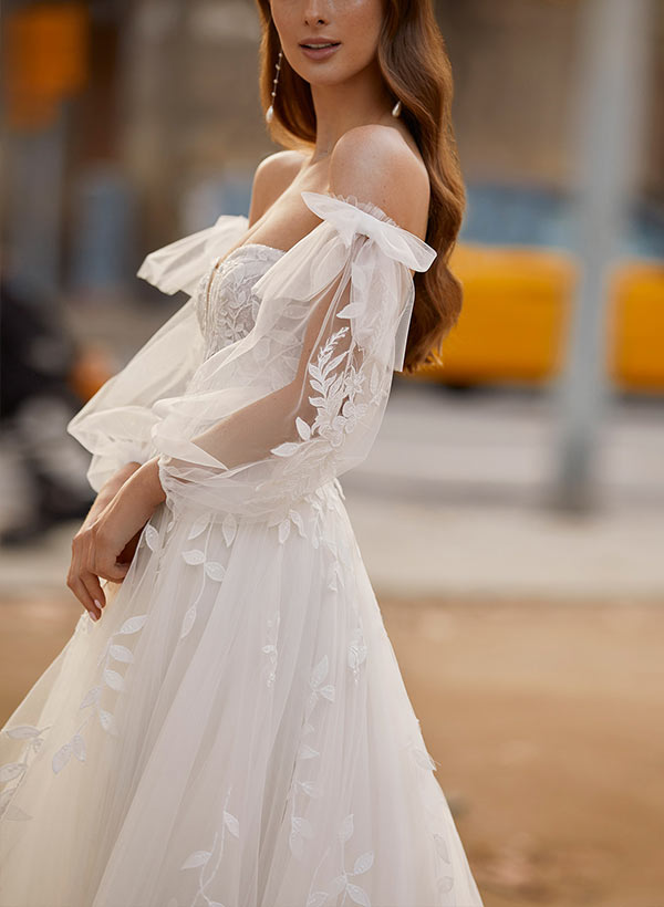 A-Line Sweetheart Long Sleeves Sweep Train Lace/Tulle Wedding Dresses With Lace