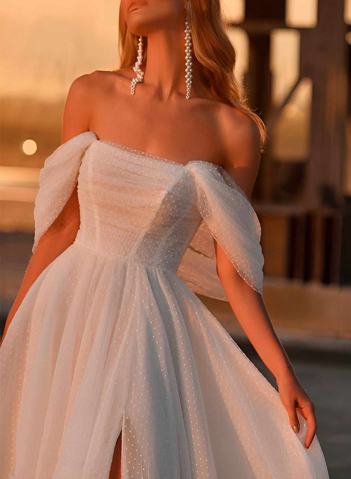 A-Line Off-The-Shoulder Sleeveless Sweep Train Tulle Wedding Dresses With Split Front