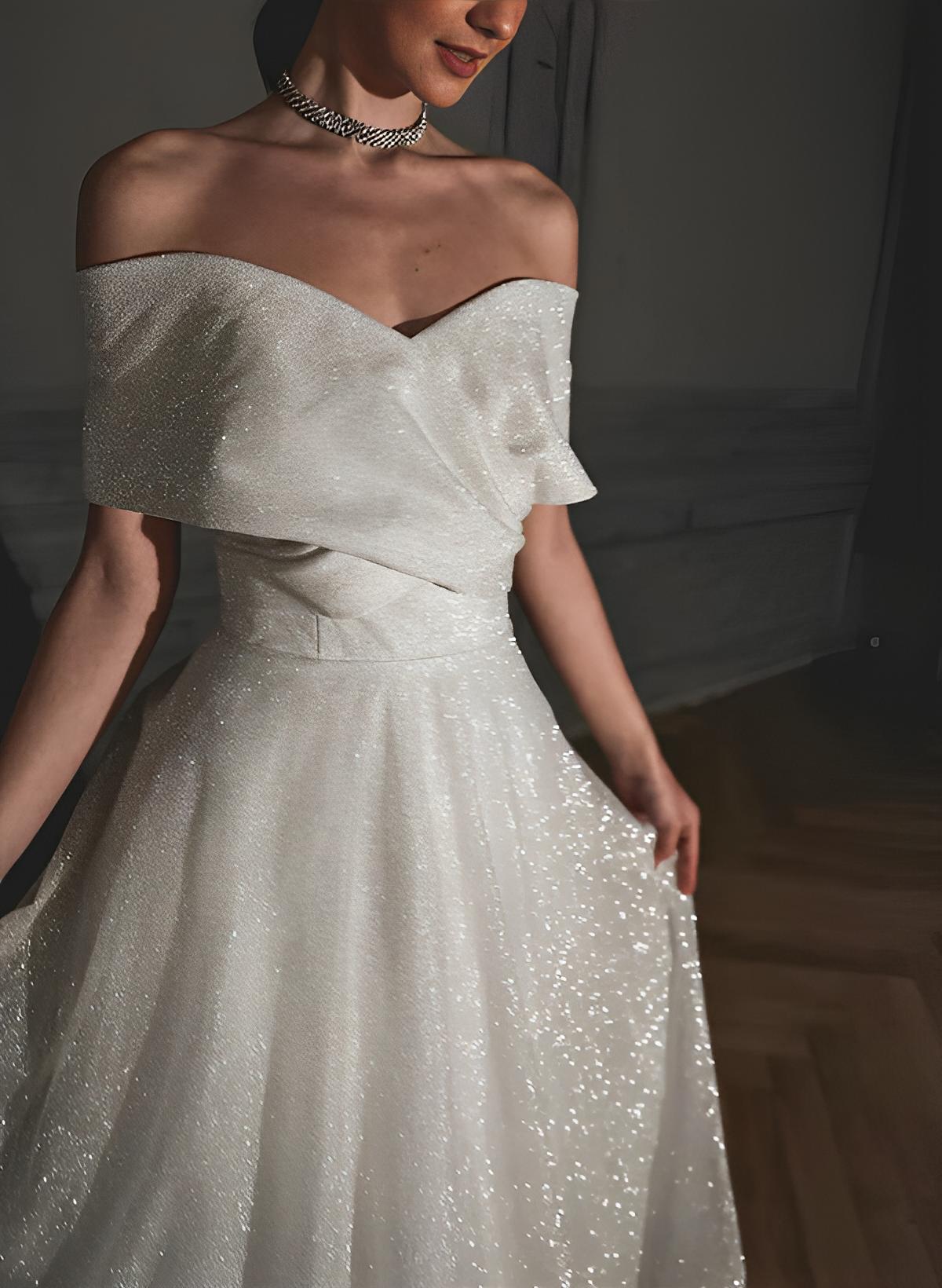 Sleeveless Sweep Train Sequined Wedding Dresses