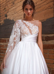 A-Line Sweep Train Satin Wedding Dresses With Appliques Lace