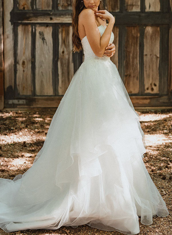 Sweetheart Sleeveless Tulle Wedding Dresses with Appliques Lace