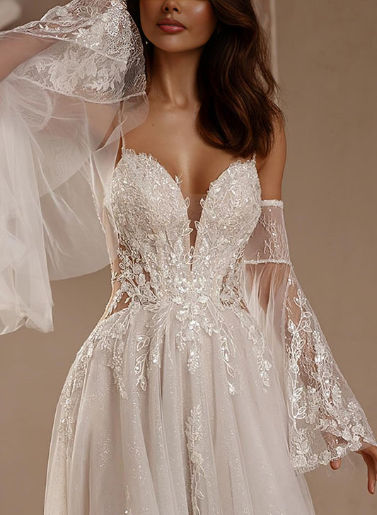 Sweetheart Court Train Wedding Dresses With Appliques Lace