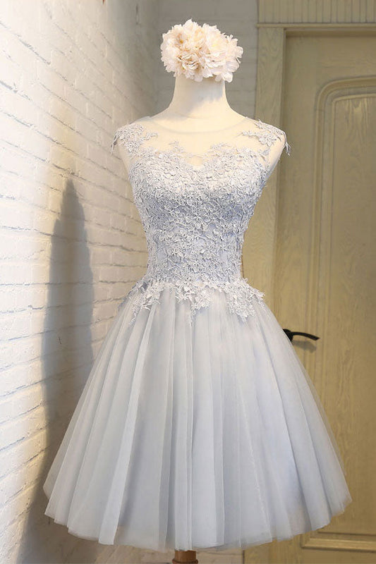 Simple Round Neck Lace Appliqu¨¦ Tulle Short Prom Dress Homecoming Dress