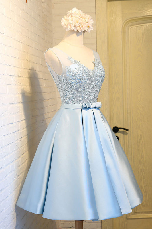 Light Blue V-Neck Lace Appliqu¨¦ Short Prom Dress Blue Homecoming Dress