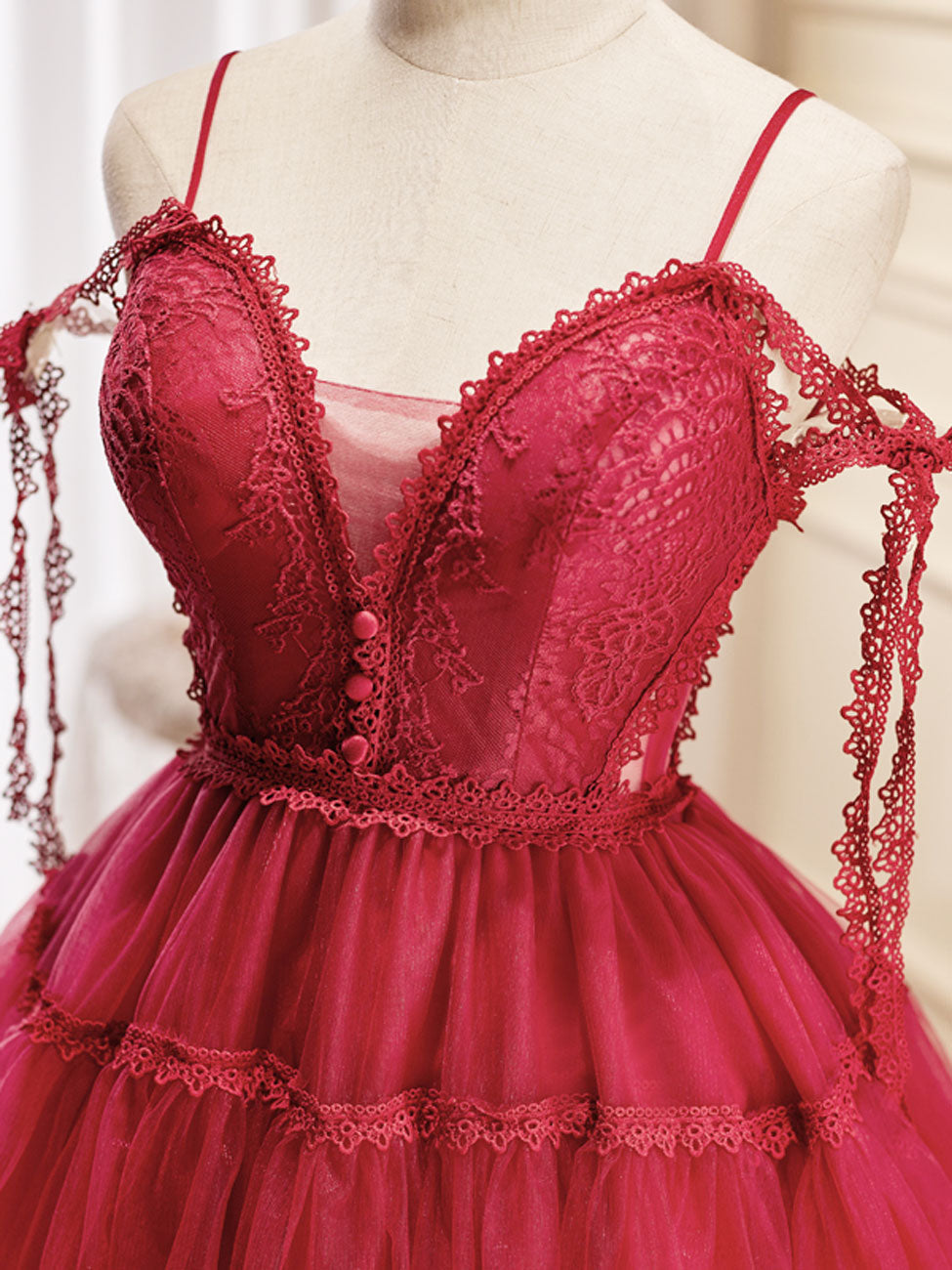 A-Line Burgundy Lace Short Prom Dress Burgundy Homecoming Dress