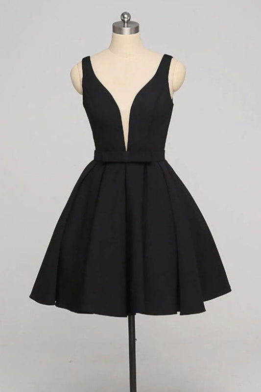 Simple V-Neck Black Short Prom Dress Black Homecoming Dress