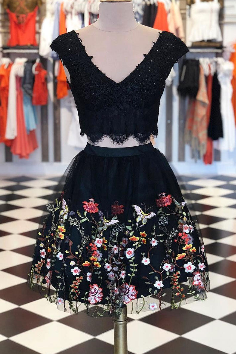 Black Two-Piece Lace Short Prom Dress Black Homecoming Dress