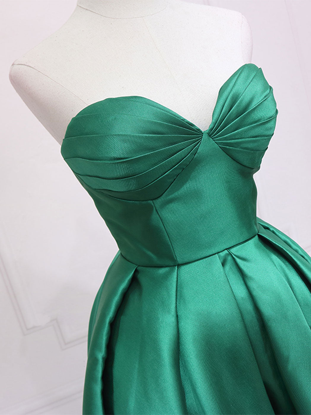 Simple Sweetheart Neck Green High-Low Prom Dress Green Homecoming Dress