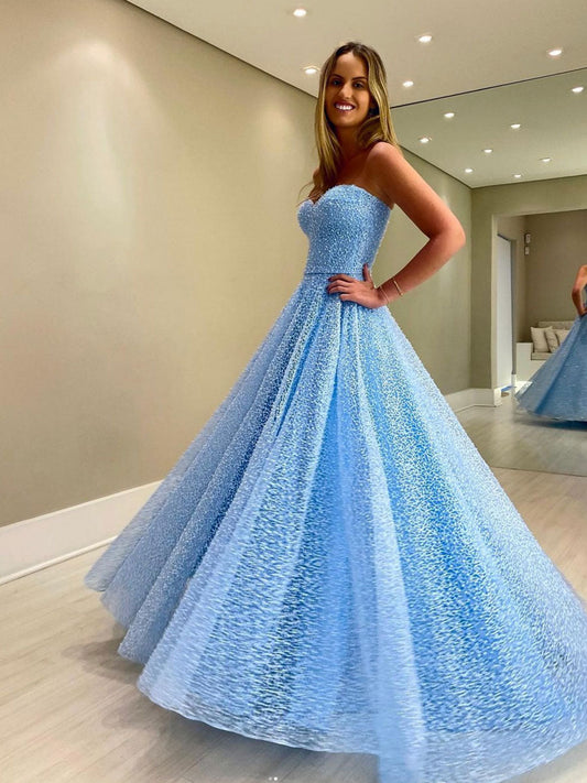 Blue Sweetheart Neck Tulle Beaded Long Prom Dress