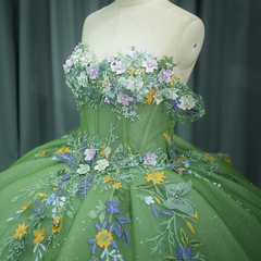 Green Quinceanera Dress Sweet 15 Evening Dress Crystal Sleeveless Beading Ball Gown Dress