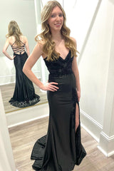 Glamorous Black Sexy V Neck Satin Mermaid Long Prom Dresses with Split Design