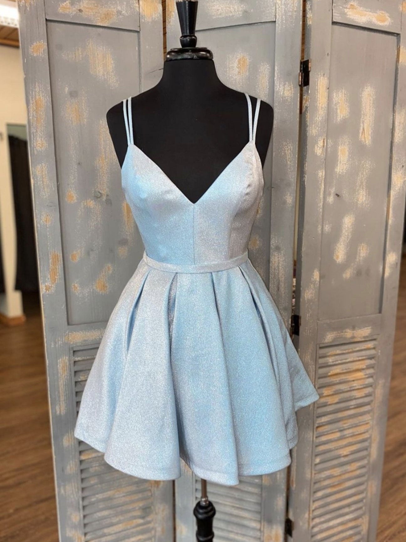 Simple V-Neck Light Blue Short Prom Dress Blue Homecoming Dress