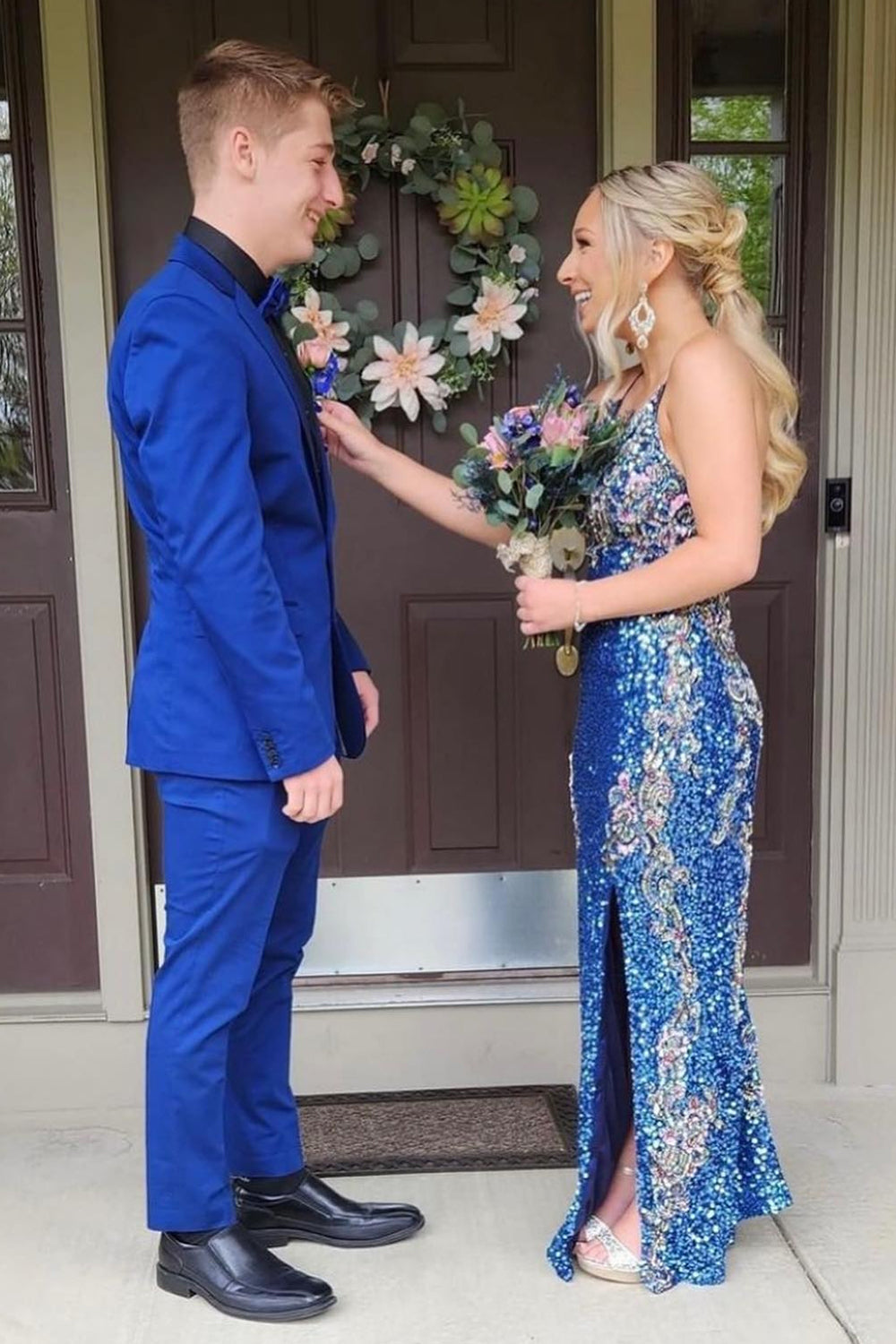 Regal Royal Blue Notched Lapel 2-Piece Prom Suit