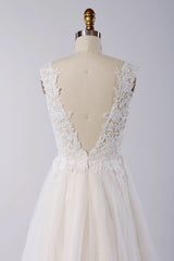 Champagne Tulle Wedding Dress Lace Appliques A-Line Sleeveless Bridal Dress