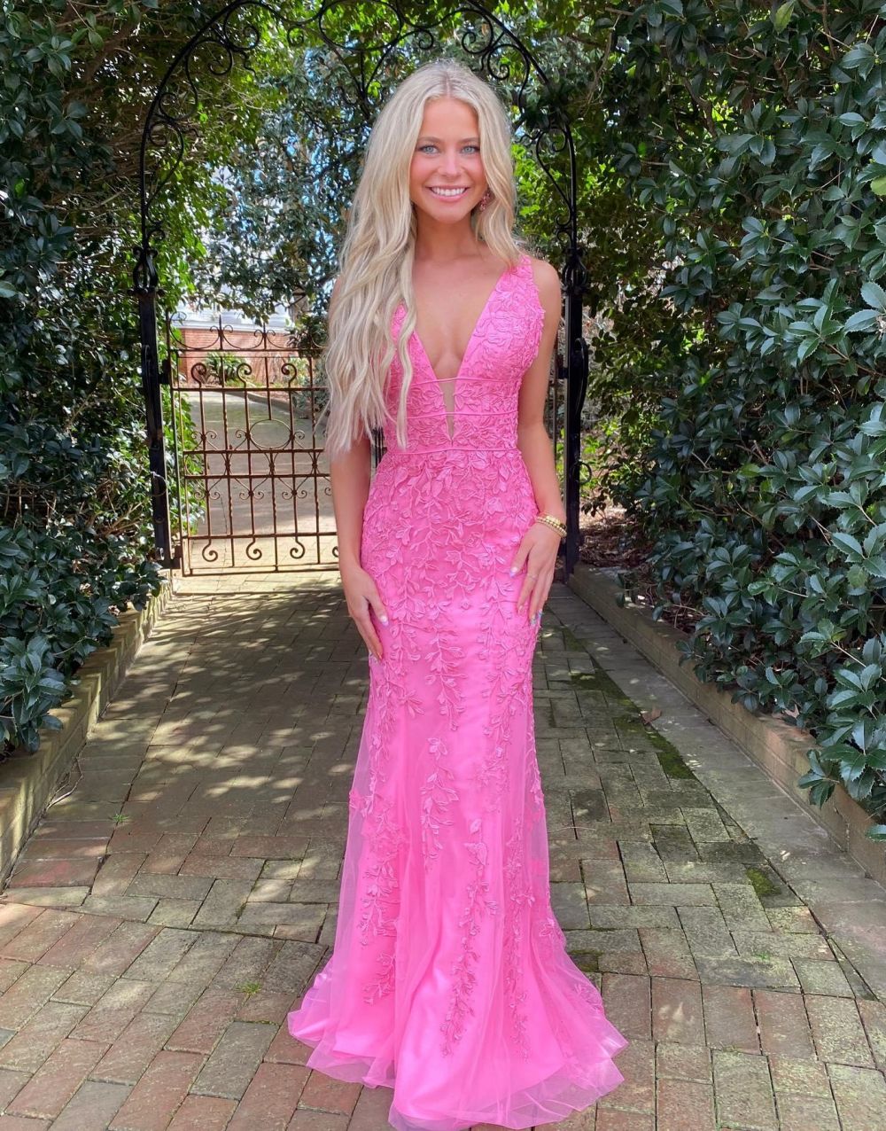 Kallie Dressystars Hot Girly Pink Mermaid Plunge Sexy V Neck Lace Prom Dress