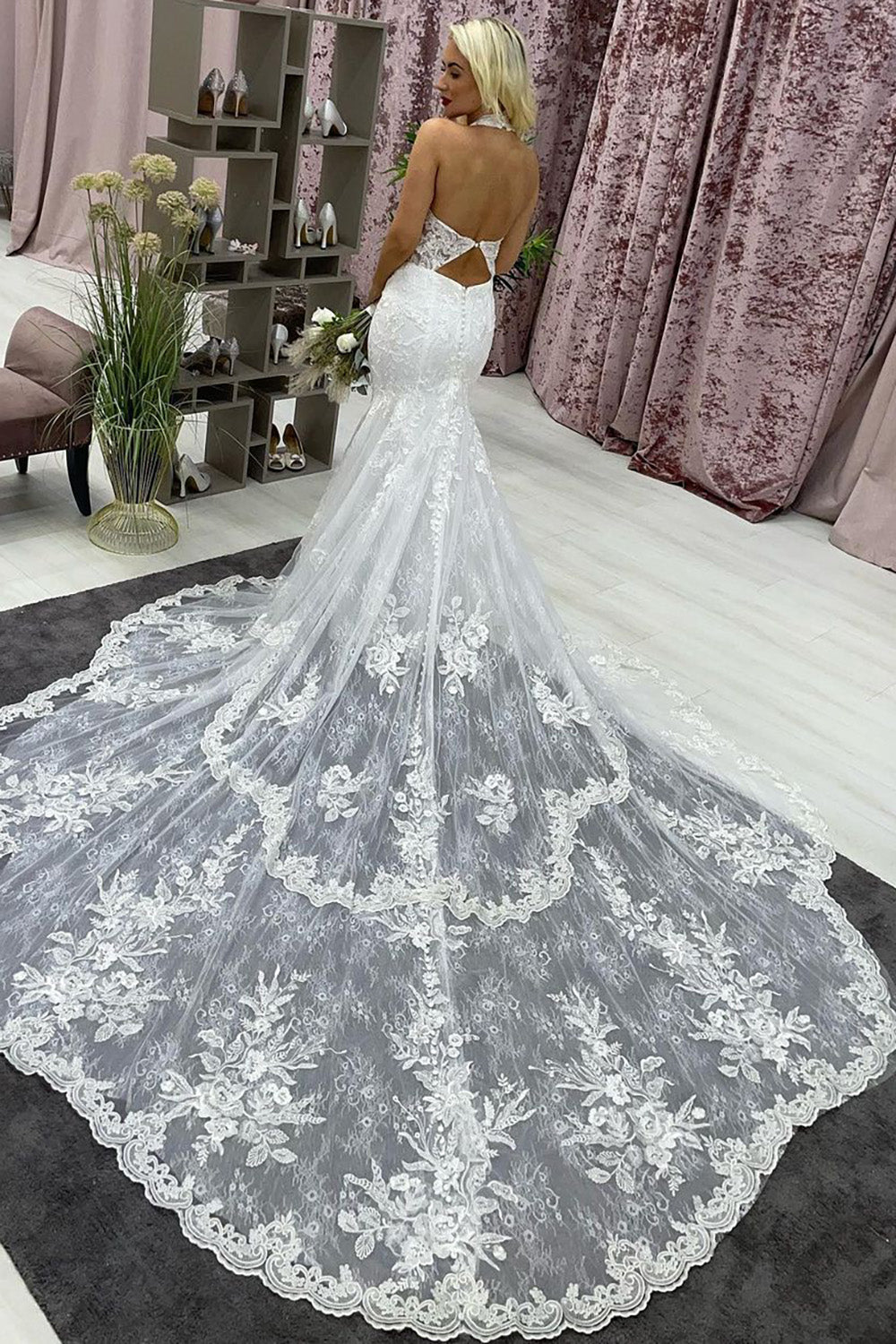 Elegant Ivory Halter Long Train Mermaid Wedding Dress with Appliques