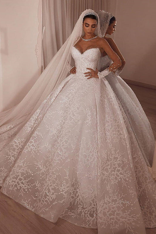 Ivory Ball Gown Wedding Dress Sweetheart Appliques Long Sleeve Bridal Dress