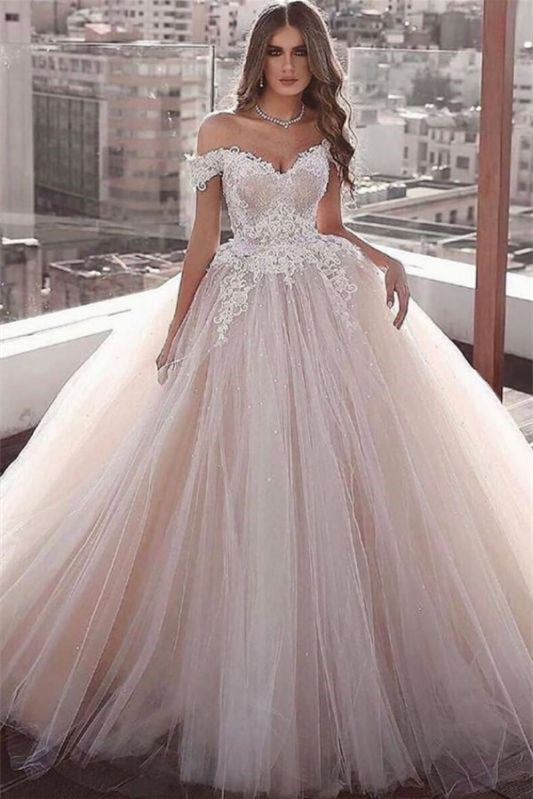 Off-the-Shoulder Sweetheart Ball Gown Wedding Dress with Appliques