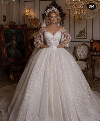 Luxury Long Ball Gown with Puffy Sleeves and Appliques