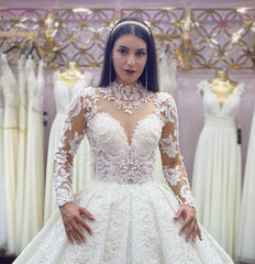 Ivory Long Sleeves Wedding Dress Lace Appliques Ball Gown Bridal Dress