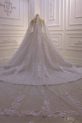 Luxurious Ball Gown Wedding Dress Long Sleeves 3D Lace Sweetheart Long Bridal Dress