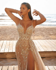 Champagne Beach Wedding Dress Tulle Appliques Spaghetti Straps Bridal Dress