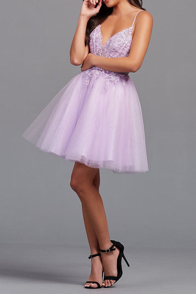 Dressystars A-Line Backless Tulle Material Appliqued Homecoming Dress