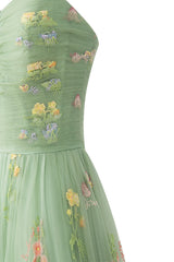 Chic Sweetheart Collar Neck Floor Length Tulle Material Embroidery Floral Prom Dress